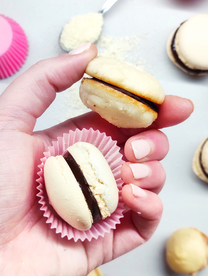 macarons al cioccolato